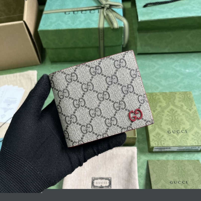 G*u*i wallets & purse